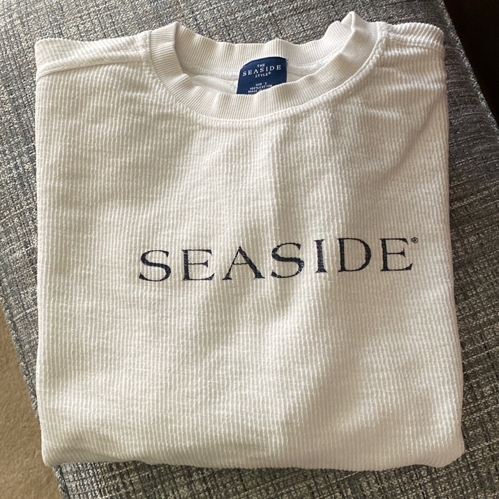 Seaside corded sweatshirt